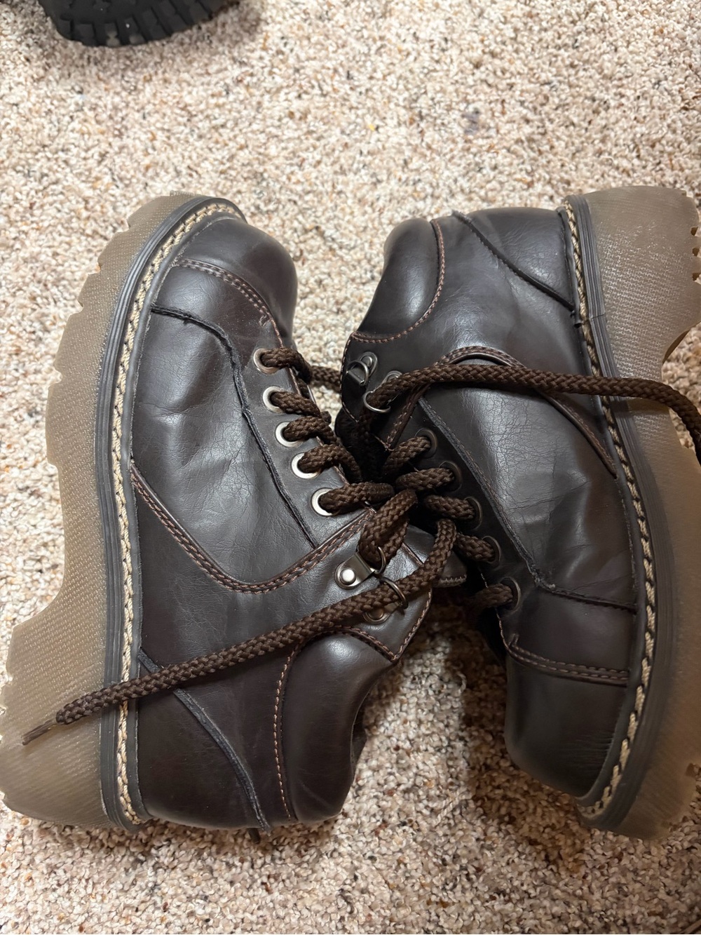Vintage Faded Glory Dark Brown Lace-Up Platform oxfords